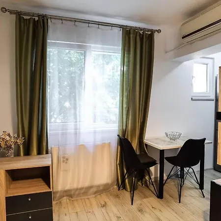 Stylish Apartment For Comfort Staying Appartement