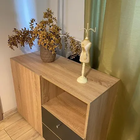 Appartement Stylish Apartment For Comfort Staying *